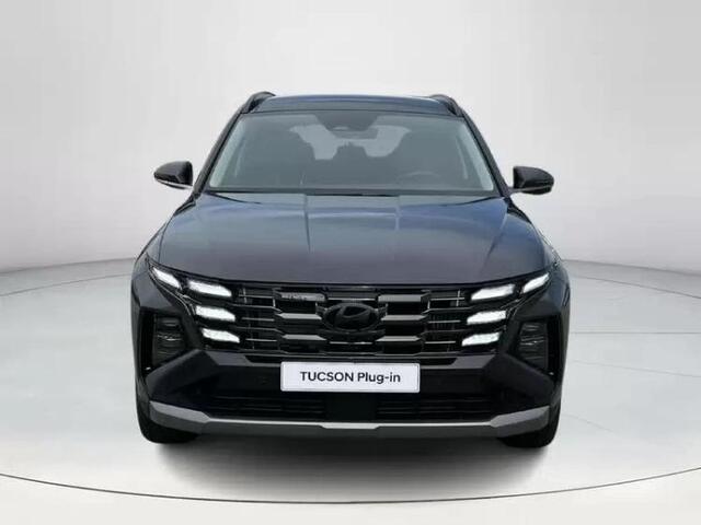 Hyundai TUCSON 1.6 T-GDI PHEV Premium | Rijklaarprijs! | Navigatie | Apple CarPlay/Android Auto | Leder | Verwarmde en verkoelde stoelen | 360 Camera |