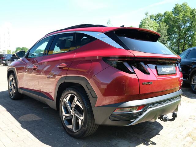 Hyundai TUCSON 1.6 T-GDI PHEV Premium Sky 4WD 265pk | Trekhaak | Panoramadak | Stoelverwarming/Koeling | Adaptive cruise control