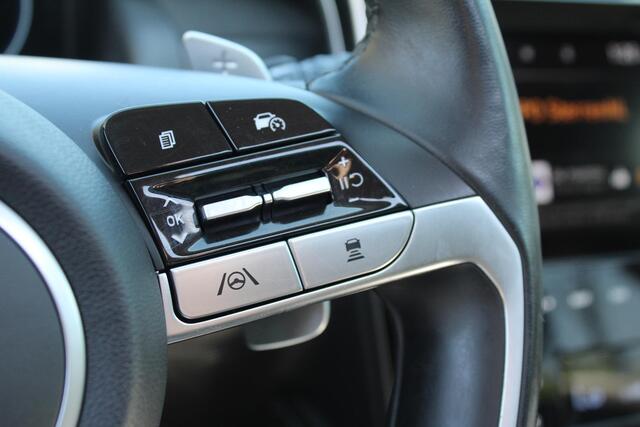 Hyundai TUCSON 1.6 T-GDI PHEV Premium Sky 4WD 265pk | Trekhaak | Panoramadak | Stoelverwarming/Koeling | Adaptive cruise control