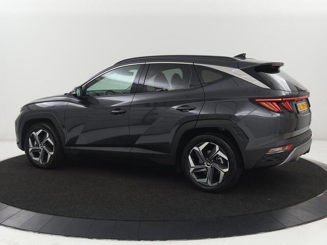 Hyundai TUCSON 1.6 T-GDI PHEV Comfort 4WD | SOH 97,8% | Adaptive cruise | Carplay | Camera | Navigatie | Full LED | 19'' | Keyless | Climate control | Bluetooth | Plug In