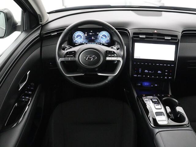 Hyundai TUCSON 1.6 T-GDI PHEV Comfort 4WD | SOH 97,8% | Adaptive cruise | Carplay | Camera | Navigatie | Full LED | 19'' | Keyless | Climate control | Bluetooth | Plug In