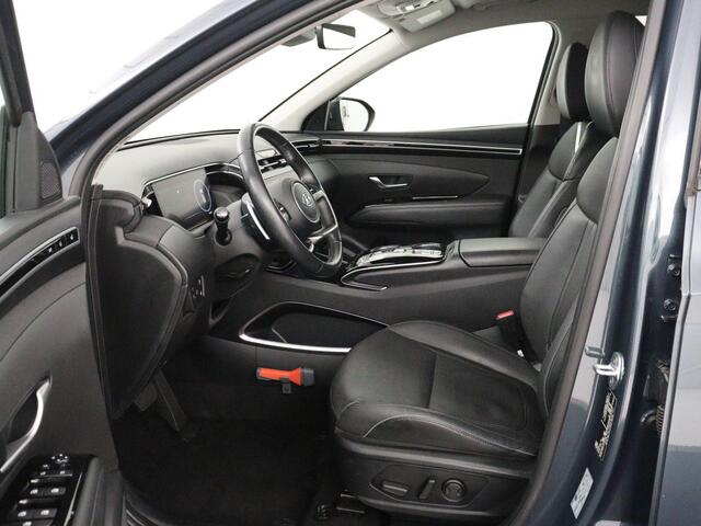 Hyundai TUCSON 1.6 T-GDI PHEV Premium 4WD | SOH 96,5% | Stoelventilatie | Leder | Trekhaak | 360 Camera | Adaptive cruise | Krell Audio | Achterbankverwarming | Camera | Memory | Keyless | Plug In