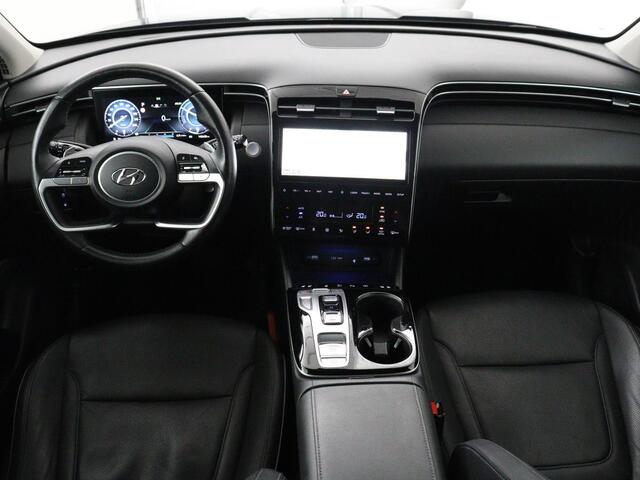 Hyundai TUCSON 1.6 T-GDI PHEV Premium 4WD | SOH 96,5% | Stoelventilatie | Leder | Trekhaak | 360 Camera | Adaptive cruise | Krell Audio | Achterbankverwarming | Camera | Memory | Keyless | Plug In