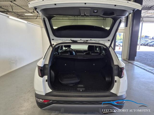 Hyundai TUCSON 1.6 T-GDI PHEV Premium 4WD, 360° camera, leer, verw.stoelen/bank, trekhaak, NL-dealerauto