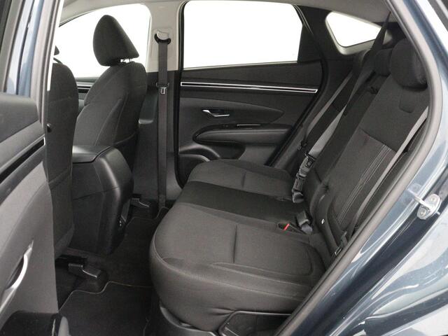 Hyundai TUCSON 1.6 T-GDI HEV Comfort | Trekhaak | Stoelverwarming | Adaptive cruise | Carplay | Camera | Navigatie | Keyless | Full LED | 17'' | Parkeerhulp | Climate control | Digital Cockpit