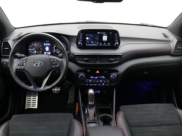 Hyundai TUCSON 1.6 T-GDI N-Line AUTOMAAT / 1600KG Trekgewicht / Adaptieve Cruise Control / Navigatie / 360 Camera / Parkeersensoren voor & achter / Historie bekend /