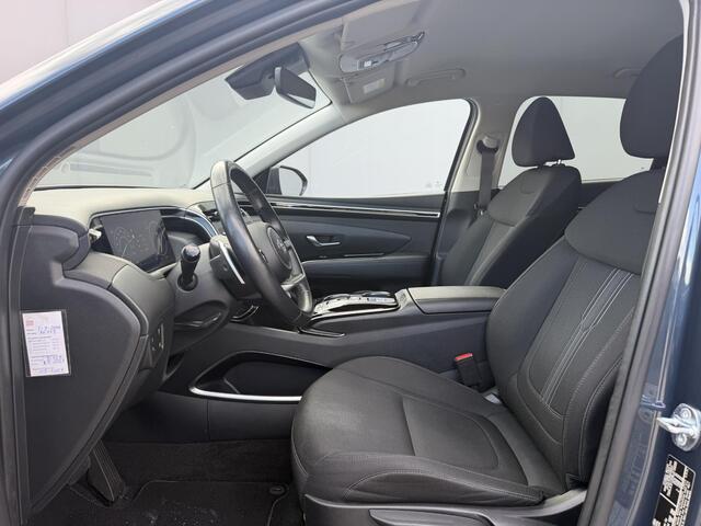 Hyundai TUCSON 1.6 T-GDI PHEV Comfort Smart 4WD / Dealer Onderhouden / Fabrieksgarantie tot 9-2028 / Navigatie / Adaptieve Cruise / Stoel & Stuurwiel Verwarming / Keyless /