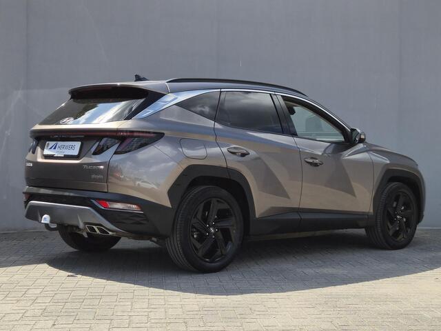 Hyundai TUCSON 1.6 T-GDI PHEV Comfort 4WD / Trekhaak afneembaar / Apple Carplay Android Auto / Stoelverwarming / Trekgewicht 1350 kg / Achteruitrijcamera / Draadloze telefoon lader / Keyless Entry/Start / Cruise control / Parkeersensoren voor en achter /