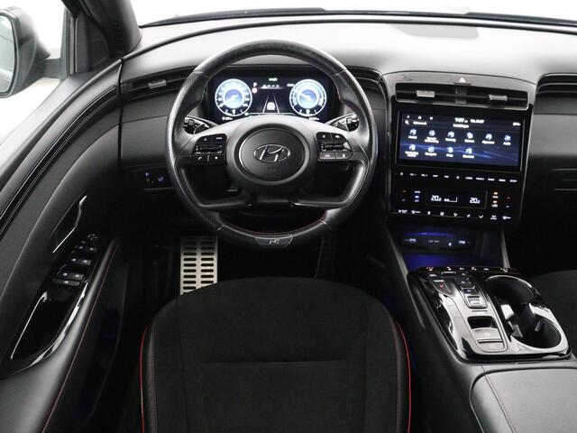 Hyundai TUCSON 1.6 T-GDI PHEV N Line Sky 4WD | Panoramadak | Stoelverwarming | Leder/Alcantara | Camera | Adaptive cruise | Carplay | Full LED | Stuurverwarming | Keyless | Plug In
