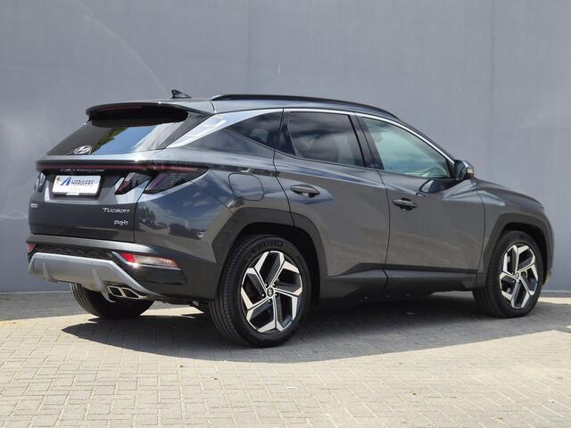 Hyundai TUCSON 1.6 T-GDI PHEV Comfort Smart Sky 4WD / Fabrieksgarantie tot 02-2029 / Dealer onderhouden / Glazen schuif- en kanteldak / Stuur- & Stoelverwarming / Trekgewicht 1350 kg / Achteruitrijcamera / Apple Carplay Android Auto / Adaptief cruise control /