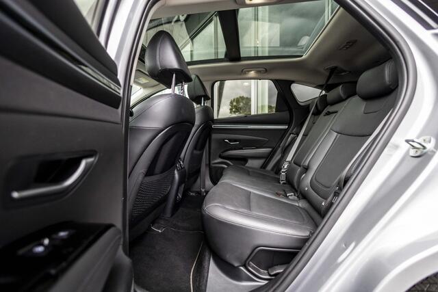 Hyundai TUCSON 1.6 T-GDI PHEV Premium Sky 4WD | Pano | Stoelverkoeling | Carplay