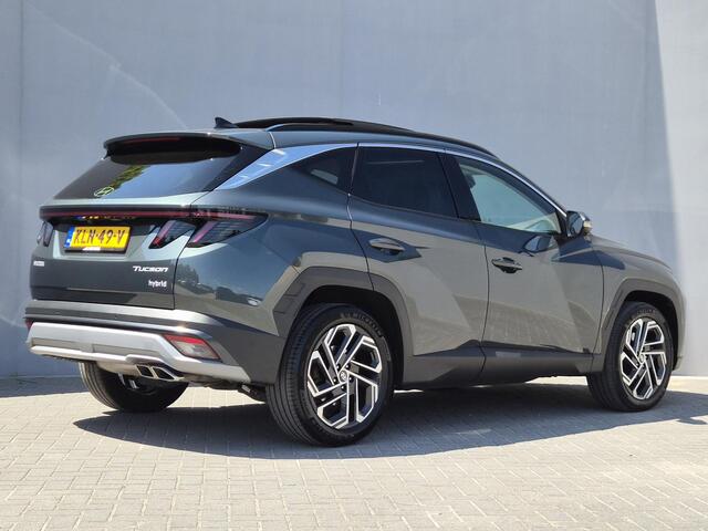Hyundai TUCSON 1.6 T-GDI HEV Premium Sky / Facelift / Fabrieksgarantie tot 03-2030 / Dealer onderhouden / Trekgewicht 1260 kg / Elektrische achterklep / Head Up Display / Glazen schuif- en kanteldak / Stuur- Stoel & Achterbank verwarming / Rondomzicht camera / Stoelvent