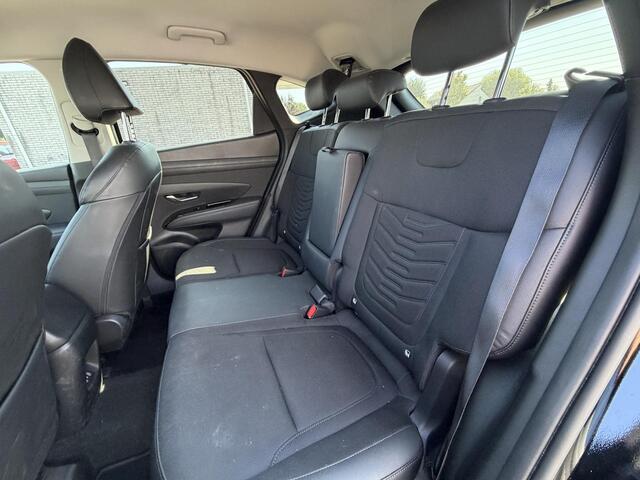Hyundai TUCSON 1.6 T-GDI HEV Comfort | Facelift model | Stoelverwarming | Achteruitrijcamera | Automatische airconditioning