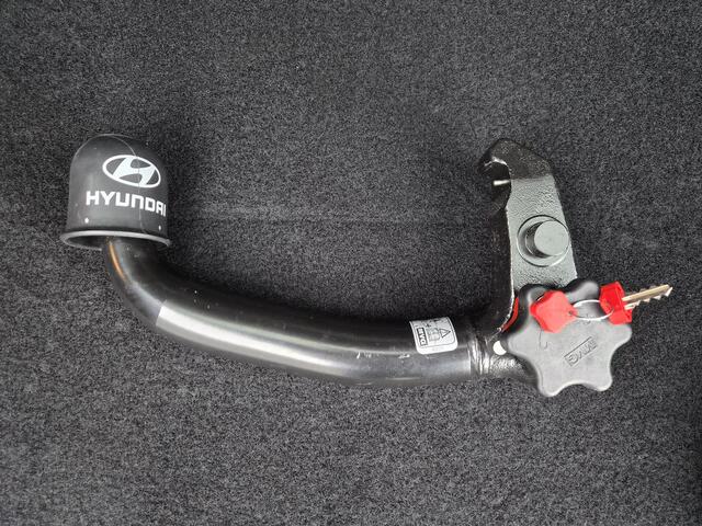 Hyundai TUCSON 1.6 T-GDI PHEV Premium 4WD / SOH 100% / Fabrieksgarantie tot 05-2027 / Dealer onderhouden / Trekhaak afneembaar / Stoelventilatie / Elektrische achterklep / Trekgewicht 1350 kg / Stuur- Stoel & Achterbank verwarming / Rondomzicht camera /