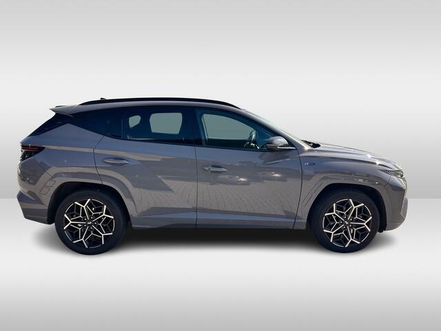 Hyundai TUCSON 1.6 T-GDI HEV Premium Sky N-Line / Trekhaak / Panoramadak / 360Camera / 19'' / Leder&Alcanatara / CarPlay / Stoel+Stuurverwarming / DAB / ACC