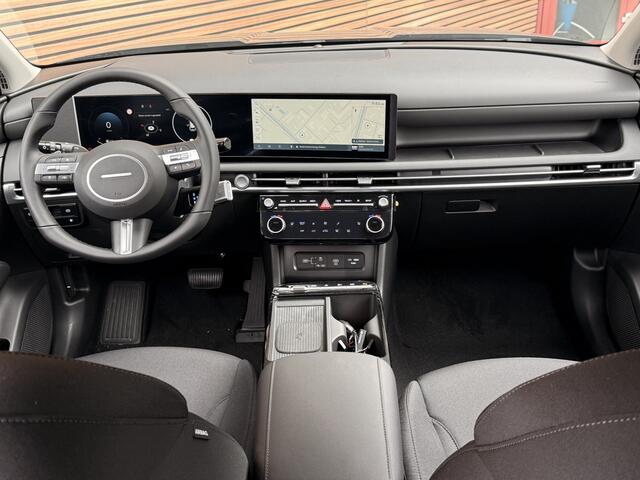 Hyundai TUCSON 1.6 T-GDI PHEV Comfort Carplay / Camera / Winterpack / Dodohoek enz