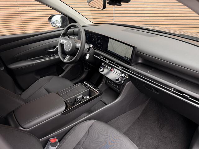 Hyundai TUCSON 1.6 T-GDI PHEV Comfort Carplay / Camera / Winterpack / Dodohoek enz