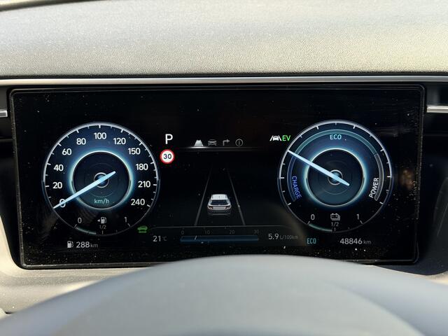Hyundai TUCSON 1.6 T-GDI HEV Premium | NAV | DAB | 360 Camera | Trekhaak | Carplay | Adaptieve cruise control