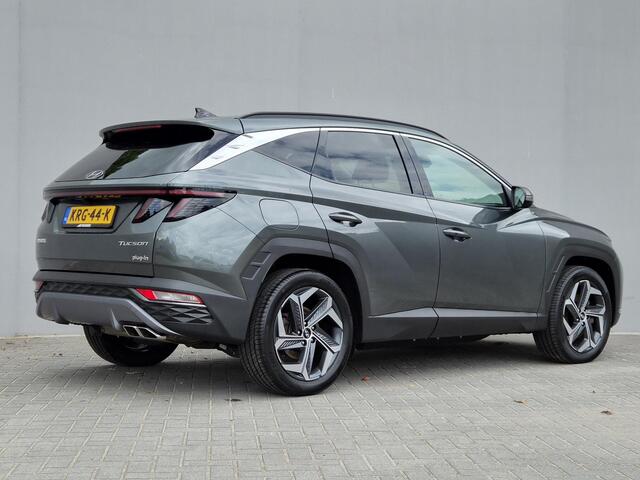 Hyundai TUCSON 1.6 T-GDI PHEV Comfort Smart 4WD / SOH 100% / Dealer onderhouden / Fabrieksgarantie tot 06-2027 / Trekhaak afneembaar / Trekgewicht 1350 kg / Stuur- & Stoelverwarming / Achteruitrijcamera / Elektrische achterklep / Adaptief cruise control /