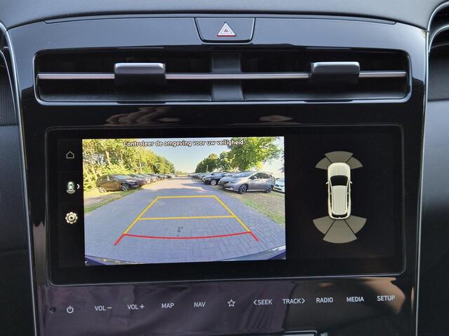 Hyundai TUCSON 1.6 T-GDI PHEV Comfort Smart 4WD / SOH 100% / Dealer onderhouden / Fabrieksgarantie tot 05-2027 / Trekgewicht 1350 kg / Stuur- & Stoelverwarming / Achteruitrijcamera / Adaptief cruise control / Apple Carplay Android Auto / Keyless Entry/Start /
