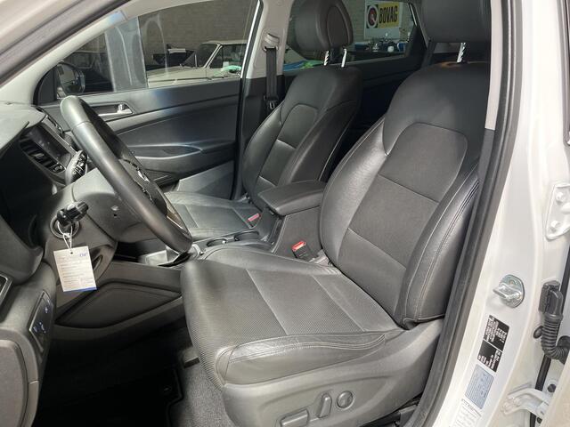 Hyundai TUCSON 1.6 GDi Arizona LEDER / TREKHAAK / CAMERA / NAV / CRUISE CONTROL / LED