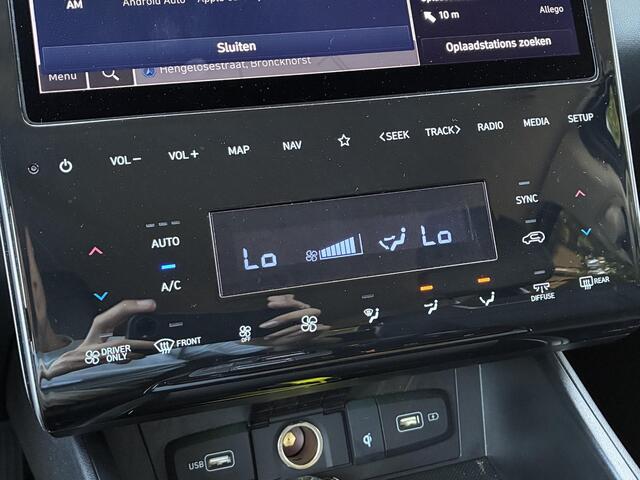 Hyundai TUCSON 1.6 T-GDI PHEV Comfort Smart 4WD / Fabrieksgarantie tot 05-2027 / Dealer onderhouden / Navigatie / Camera / Apple Carplay/Android Auto / Stuur- en stoelverwarming / 19" LM wielen /