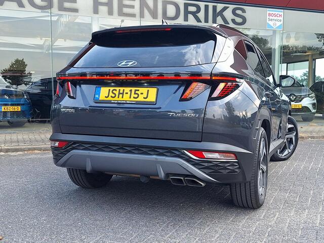 Hyundai TUCSON 1.6 T-GDI PHEV Premium Sky 4WD | Full Options! | Dealer onderhouden! | Trekhaak | Pano | Leder | LED | Blindspot |