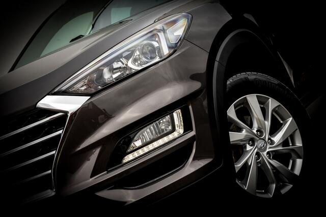 Hyundai TUCSON 1.6 131 PK GDI Comfort | Uniek | Ned Auto | 1 e eigenaar | 18.000 Km | Trekhaak | | Clima | Navigatie | Dab Audio | Cruise | 17 inch Lmv | Pdc V/A | Achteruitrijcamera |