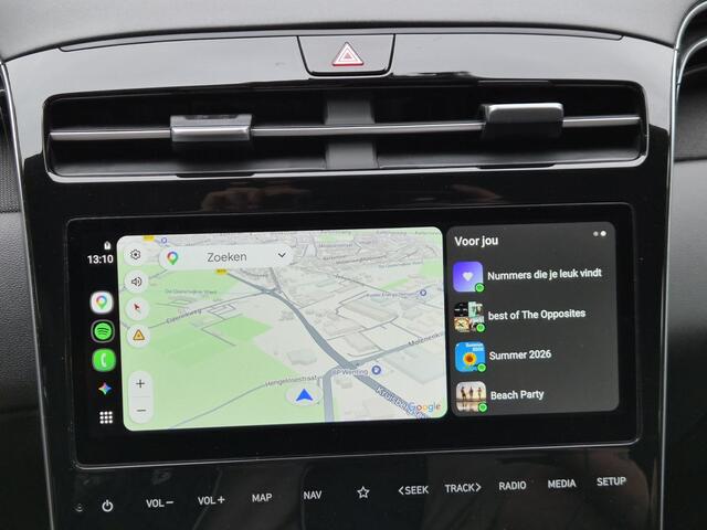 Hyundai TUCSON 1.6 T-GDI PHEV Comfort 4WD / SOH 98% / Fabrieksgarantie tot 05-2027 / Dealer onderhouden / Trekgewicht 1350 kg / Stoelverwarming / Cruise control / Achteruitrijcamera / Apple Carplay Android Auto / Keyless Entry/Start /