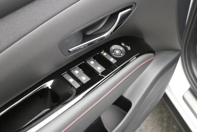 Hyundai TUCSON 1.6 T-GDI PHEV N Line Business Sky / 4000,- Voordeel / Uit Voorraad Leverbaar / Schuif&Kantel Dak / Stoel en Stuurwiel Verwarming Voorzijde /