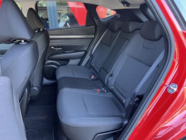 Hyundai TUCSON 1.6 T-GDI MHEV Comfort | Nieuw binnen | Camera | Trekhaak | Apple Carplay