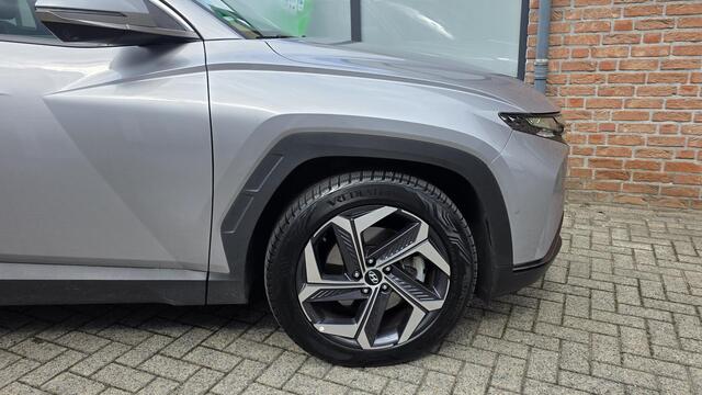 Hyundai TUCSON 1.6 T-GDI PHEV Premium 4WD 265pk Navi, Cam 360, EL Klep, Krell Audio, Stoel verwarming/ventilatie, Dodehoek, Led, Volle auto.