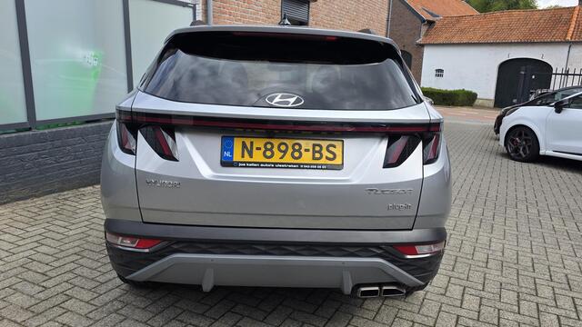 Hyundai TUCSON 1.6 T-GDI PHEV Premium 4WD 265pk Navi, Cam 360, EL Klep, Krell Audio, Stoel verwarming/ventilatie, Dodehoek, Led, Volle auto.
