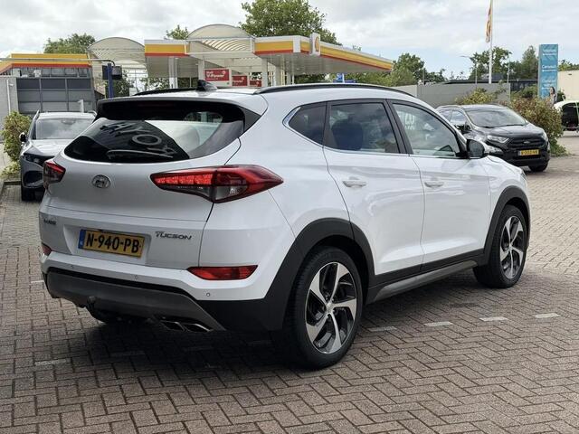Hyundai TUCSON 1.6 T-GDi Comfort PANORAMADAK | CAMERA | TREKHAAK | STOELVERWARMING | STUURVERWARMING | NAVIGATIE | LED | AIRCO/ECC | CRUISECONTROL | APPLE CARPLAY / ANDROID AUTO