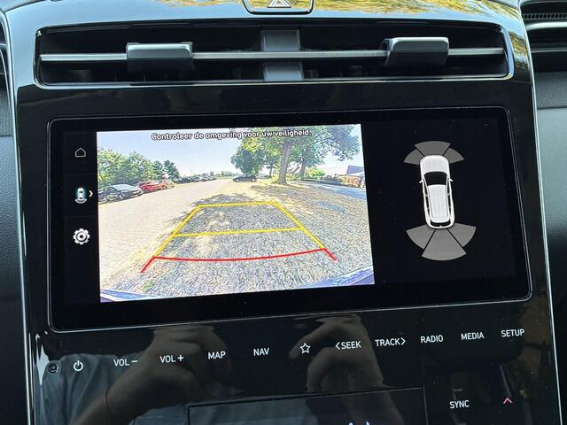 Hyundai TUCSON 1.6 T-GDI PHEV Comfort Smart 4WD / Adaptief Cruise Control / Navigatie / Achteruitrijcamera / Apple Carplay & Android Auto / Stoel & Stuurverwarming / 19" LM Velgen / Elektrische Achterklep /