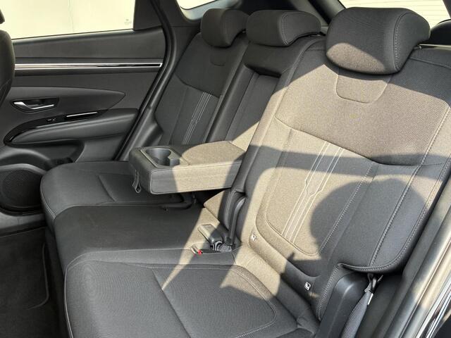 Hyundai TUCSON 1.6 T-GDI PHEV Comfort Smart 4WD / Adaptief Cruise Control / Navigatie / Achteruitrijcamera / Apple Carplay & Android Auto / Stoel & Stuurverwarming / 19" LM Velgen / Elektrische Achterklep /