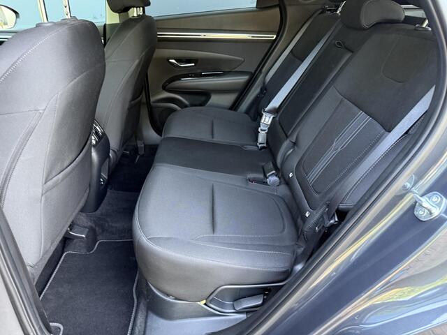 Hyundai TUCSON 1.6 T-GDI HEV Comfort Smart / Eerste Eigenaar / Trekhaak / 1650KG Trekgewicht / Stuur & Stoelverwarming / Elektrische Achterklep / Keyless / Navigatie / Achteruitrijcamera /