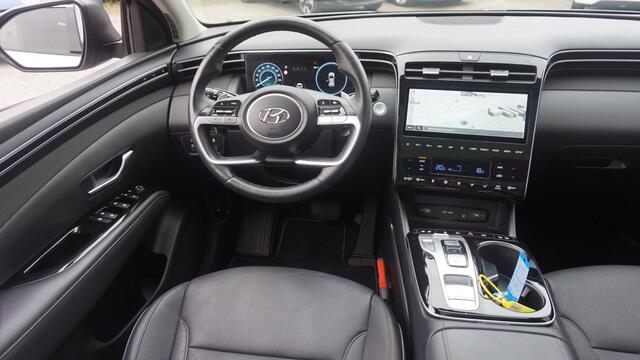 Hyundai TUCSON 1.6 T-GDI HEV Premium Sky | Org. NL Auto | All-Weather banden | Panoramadak | Elektr Achterklep | Lage KM-stand