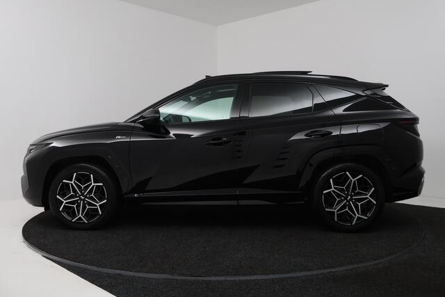 Hyundai TUCSON 1.6 T-GDI PHEV Premium Sky 4WD N-Line, (PANORAMADAK, TREKHAAK AFNEEMBAAR, STOEL-/STUUVERWARMING, DEALER ONDERHOUDEN)