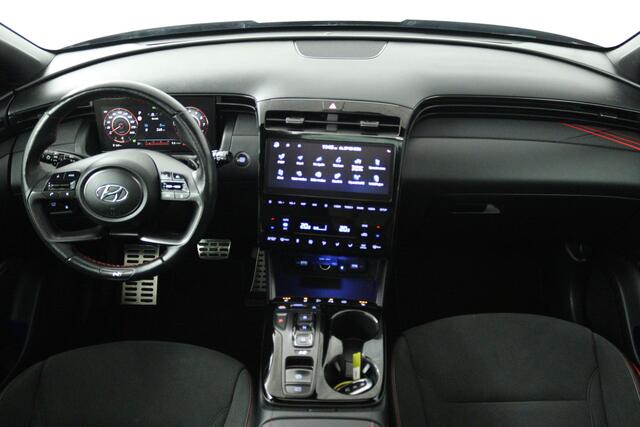 Hyundai TUCSON 1.6 T-GDI PHEV Premium Sky 4WD N-Line, (PANORAMADAK, TREKHAAK AFNEEMBAAR, STOEL-/STUUVERWARMING, DEALER ONDERHOUDEN)