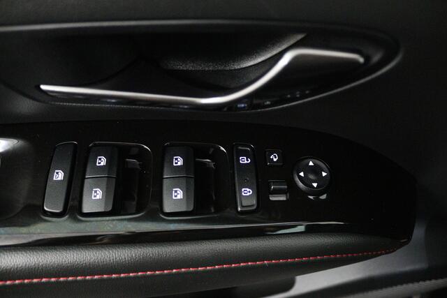 Hyundai TUCSON 1.6 T-GDI PHEV Premium Sky 4WD N-Line, (PANORAMADAK, TREKHAAK AFNEEMBAAR, STOEL-/STUUVERWARMING, DEALER ONDERHOUDEN)