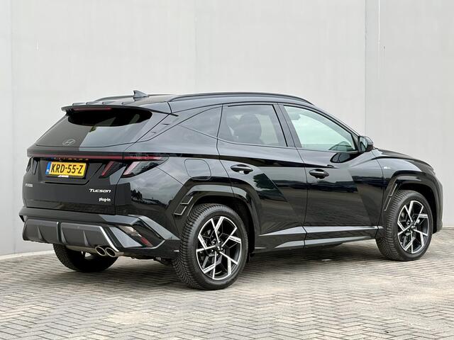 Hyundai TUCSON 1.6 T-GDI PHEV N Line Sky 4WD / Facelift / Fabrieksgarantie tot 12-2029 / Dealer onderhouden / Panorama schuifdak / Navigatie / Camera / Elektrische Achterklep / Stuur & Stoelverwarming / Apple Carplay Android / 19" LM wielen /