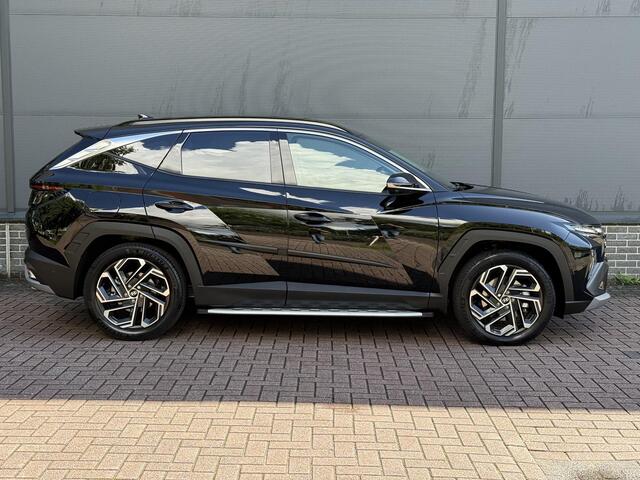 Hyundai TUCSON 1.6 T-GDI PHEV Premium Sky 4WD nieuw type / Eerste Eigenaar / Schuif Kantel Dak / Trekhaak / Elektrische Stoelen met Geheugen / Head-Up Display / 360º Camera /