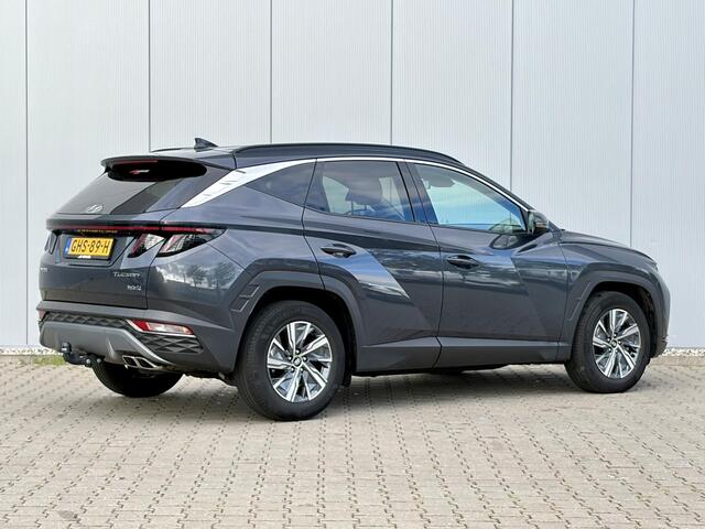 Hyundai TUCSON 1.6 T-GDI HEV Comfort Automaat 230PK / Trekhaak met 1650KG Trekgewicht / Navigatie / Cruise Control / Camera / Stoelverwarming / Climate Control