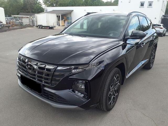 Hyundai TUCSON 1.6 T-GDI HEV N Line l Stoelventilatie, Elektrische stoel met geheugen, Elektrische kofferklep, 1e eigenaar, Half alcantara/leder, 19 inch, 1650 trekgewicht!