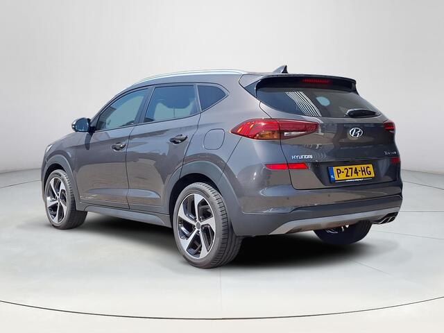 Hyundai TUCSON 1.6 T-GDI Comfort | Stoelverwarming | Achteruitrijcamera | DAB-Radio | LED-verlichting | Navigatie | Climate Control |
