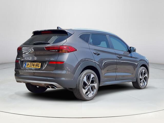 Hyundai TUCSON 1.6 T-GDI Comfort | Stoelverwarming | Achteruitrijcamera | DAB-Radio | LED-verlichting | Navigatie | Climate Control |