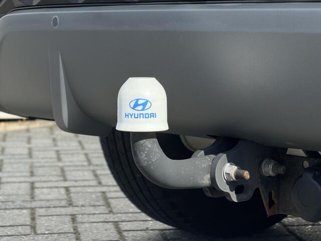 Hyundai TUCSON 1.6 T-GDI HEV Comfort / 1e Eigenaar / NL Auto / Trekhaak 1650 KG / All Seasonbanden / Adaptive Cruise Control / Climate Control / Stoelverwarming / Achteruitrijcamera / Fabrieksgarantie t/m 01-2028 /