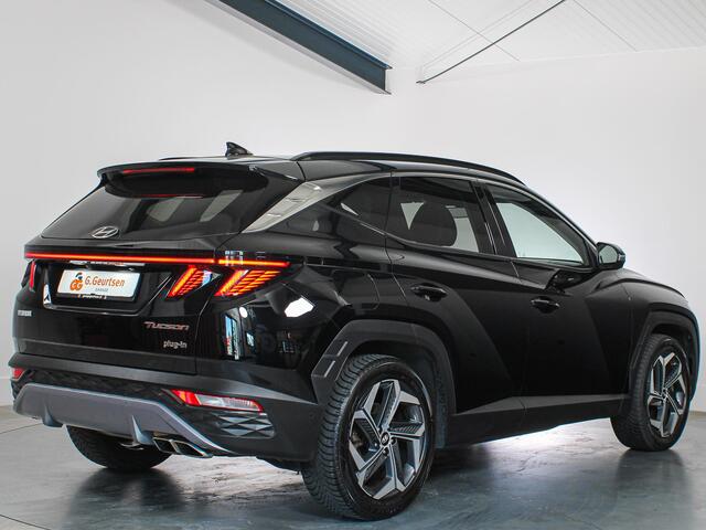 Hyundai TUCSON 1.6 T-GDI PHEV Premium Sky 4WD Panoramadak, Volleder, Stoelverwarming/ventilatie, 360Camera