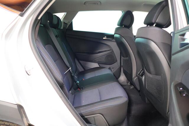 Hyundai TUCSON 1.6 GDi i-Motion | Camera | Trekhaak | Keyless | Stoelen+Bank verwarmd |